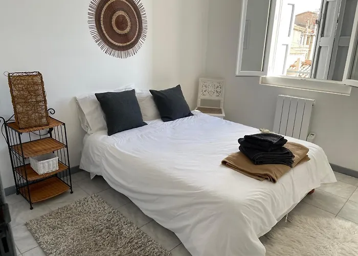 Daire Centre With Private Sunny Terrace *